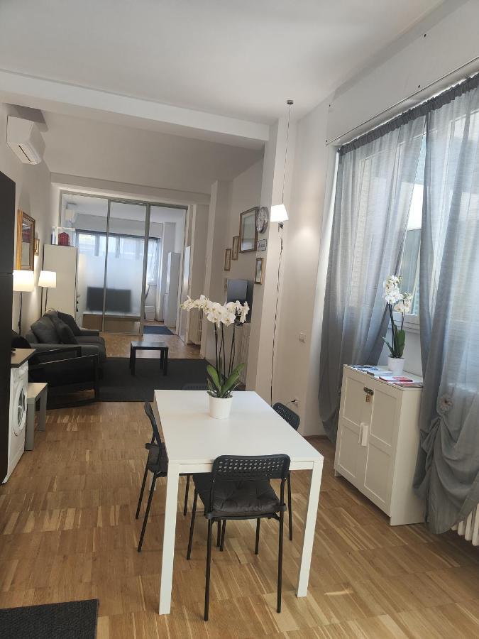 Short Rent Milan Porta Romana Екстер'єр фото